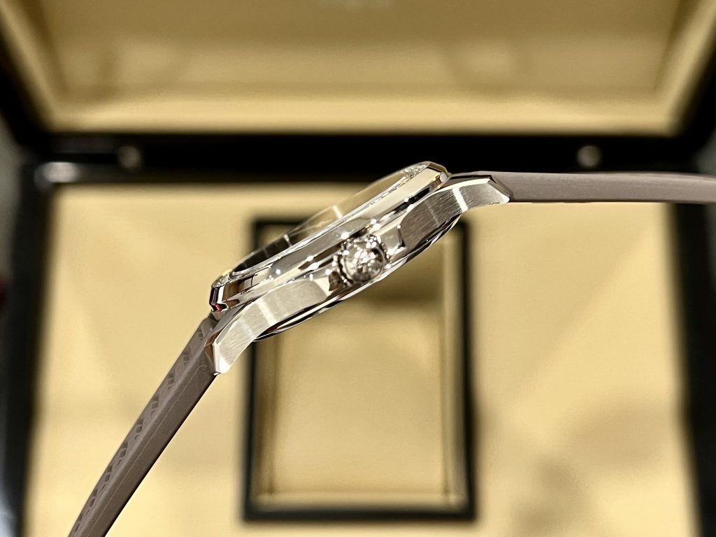 Patek Philippe Aquanaut 5067A Replica Watches Gray Color (5)