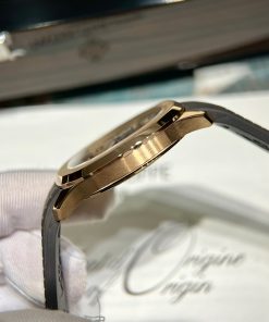 Patek Philippe Aquanaut 5167 18K Gold Wrapped Chocolate Dial 40mm (3)