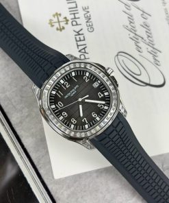 Patek Philippe Aquanaut 5167G Diamonds Replica Watch GR Factory 42mm (1)