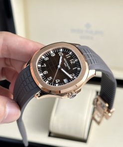 Patek Philippe Aquanaut 5167R Chocolate Dial Replica Watch 3K Factory (5)