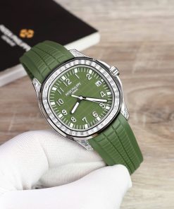 Patek Philippe Aquanaut 5168G Diamonds Baguette Replica GR Factory 42mm (2)