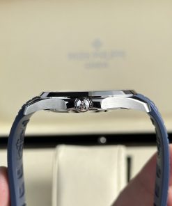 Patek Philippe Aquanaut 5168G Replica Watches Blue Rubber 42 (1)