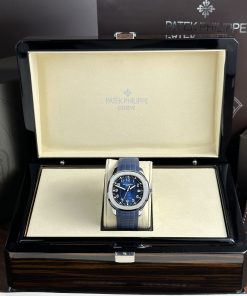 Patek Philippe Aquanaut 5168G Replica Watches Blue Rubber 42 (12)