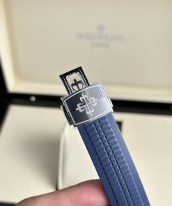 Patek Philippe Aquanaut 5168G Replica Watches Blue Rubber 42 (1)