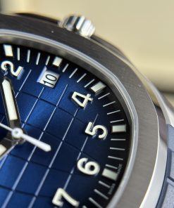 Patek Philippe Aquanaut 5168G Replica Watches Blue Rubber 42 (1)