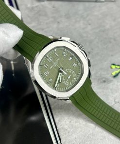 Patek Philippe Aquanaut 5968G Replica Watches Green Dial (1)