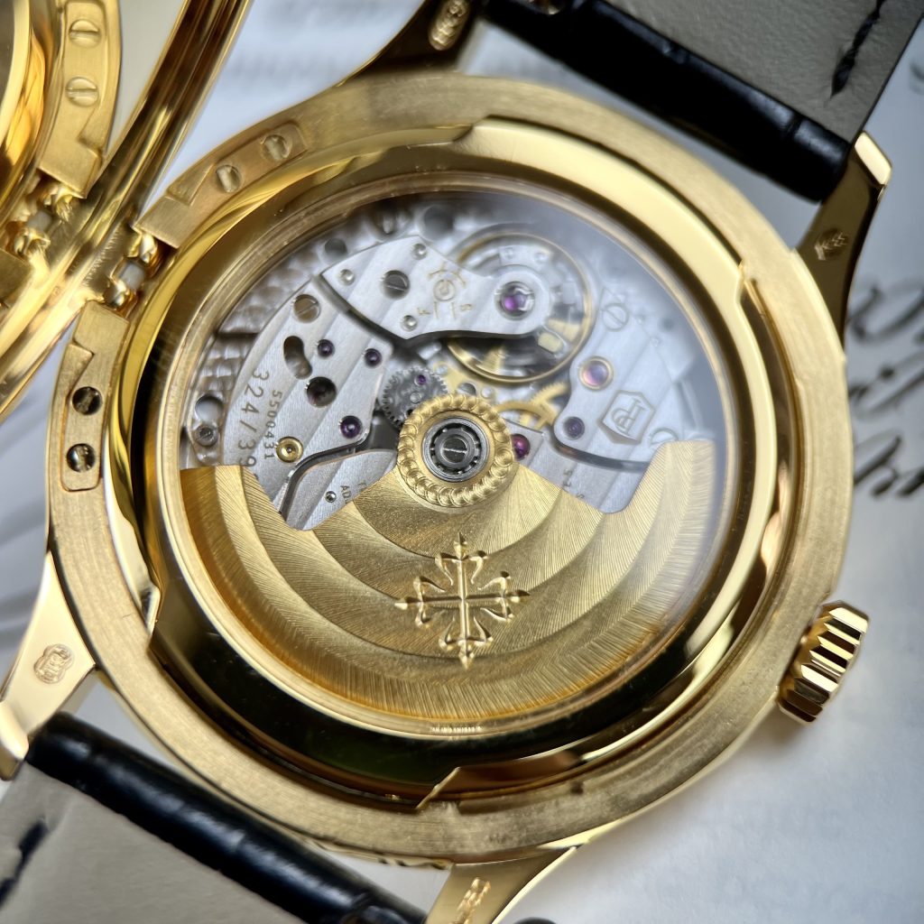 Patek Philippe Calatrava 5227J Gold Wrapped Best Replica 39mm (8)