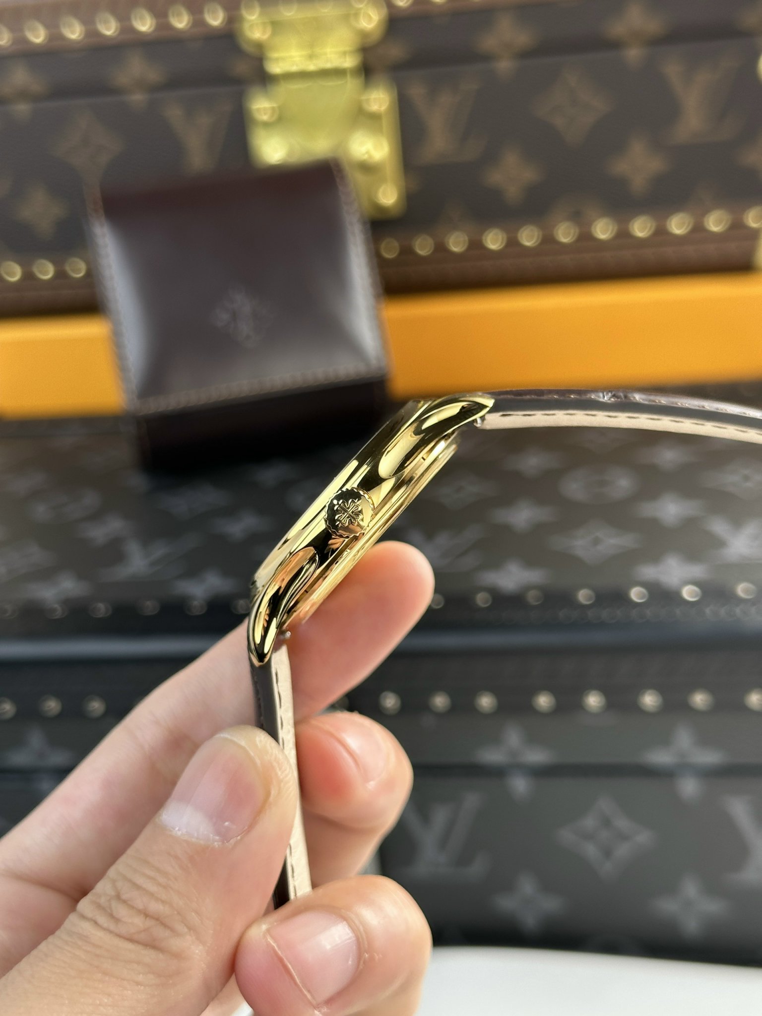 Patek Philippe Calatrava 5227J Replica Watches 3K Factory 39mm (2) Patek Philippe Calatrava 5227J Replica Watches 3K Factory 39mm (1)