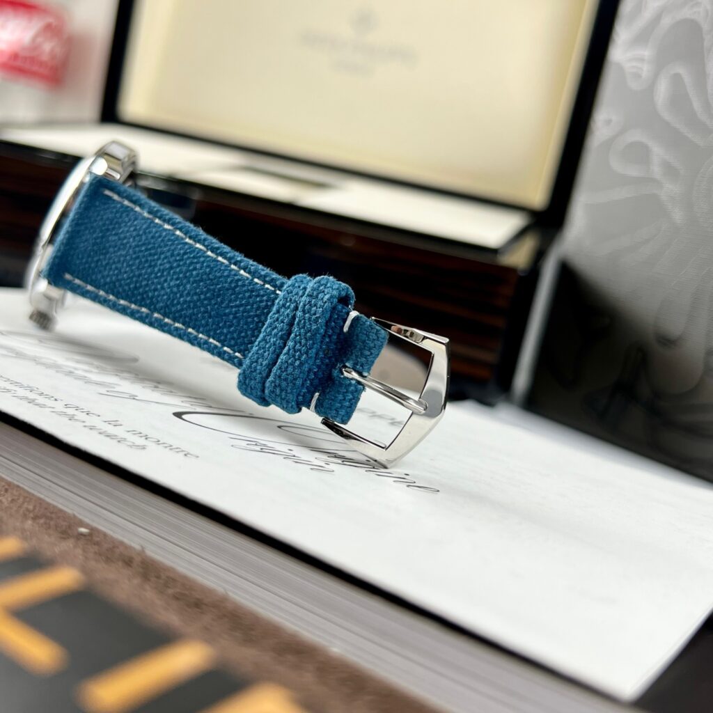 Patek Philippe Calatrava 6007A Replica Watches Blue Color 40mm (1)