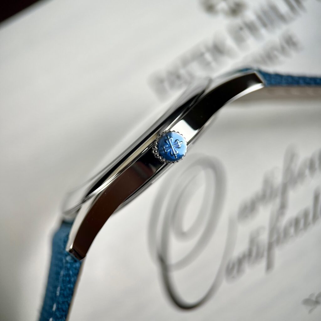 Patek Philippe Calatrava 6007A Replica Watches Blue Color 40mm (1)