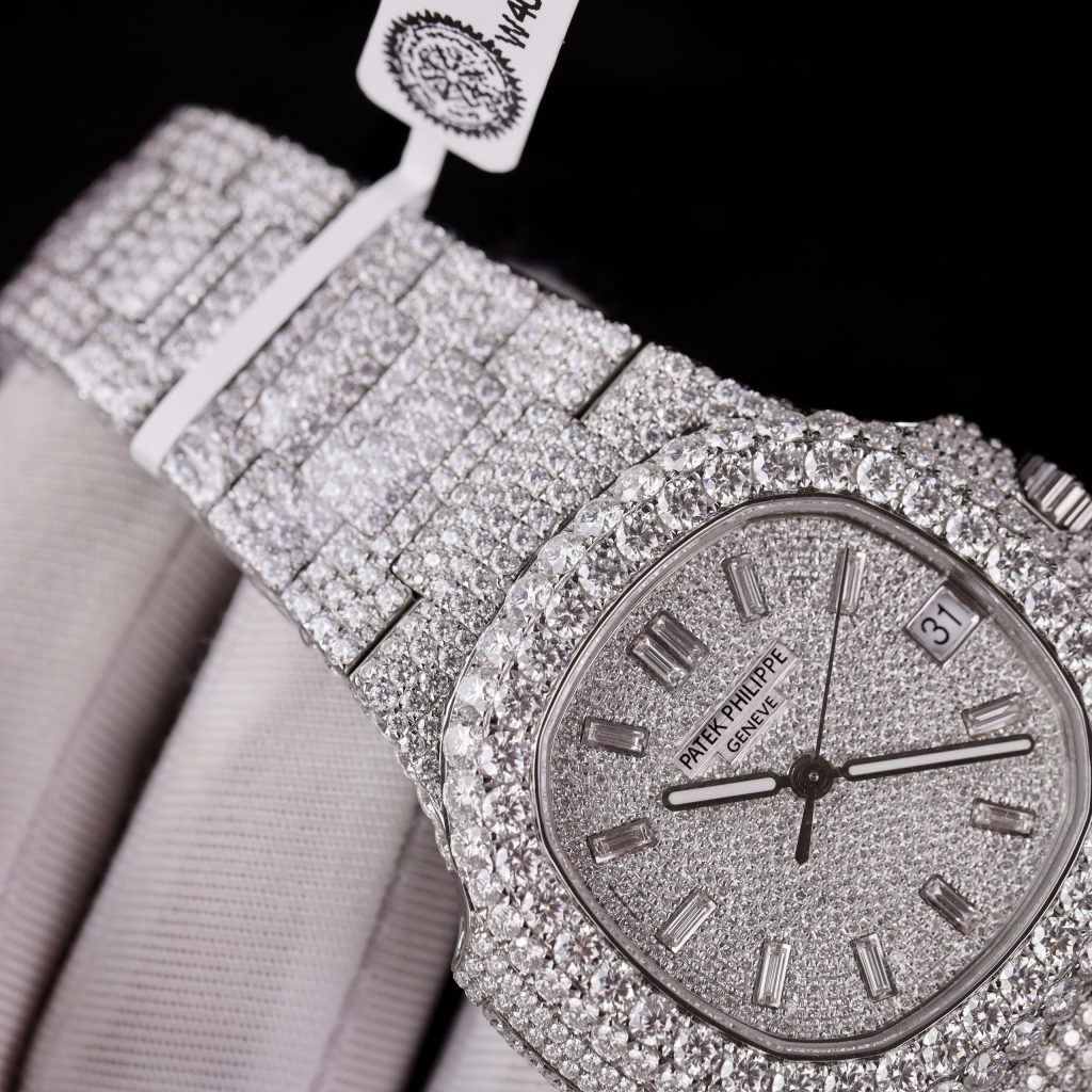 Patek Philippe Iced Out Customs Full Moissanite Diamonds Nautilus 5719 Best Quality 40mm (1)