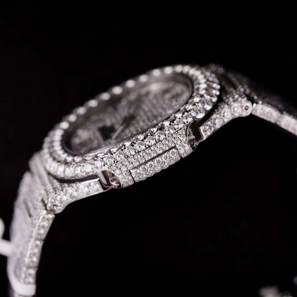 Patek Philippe Iced Out Customs Full Moissanite Diamonds Nautilus 5719 Best Quality 40mm (1)