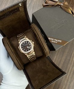 Patek Philippe Nautiluis 7010 Rose Gold Best Replica Watch 32mm (3)