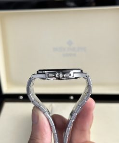 Patek Philippe Nautilus 5711 Best Replica Watch Green Dial 3K Factory 40mm (1)