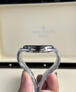 Patek Philippe Nautilus 5711 Best Replica Watch Green Dial 3K Factory 40mm (1)