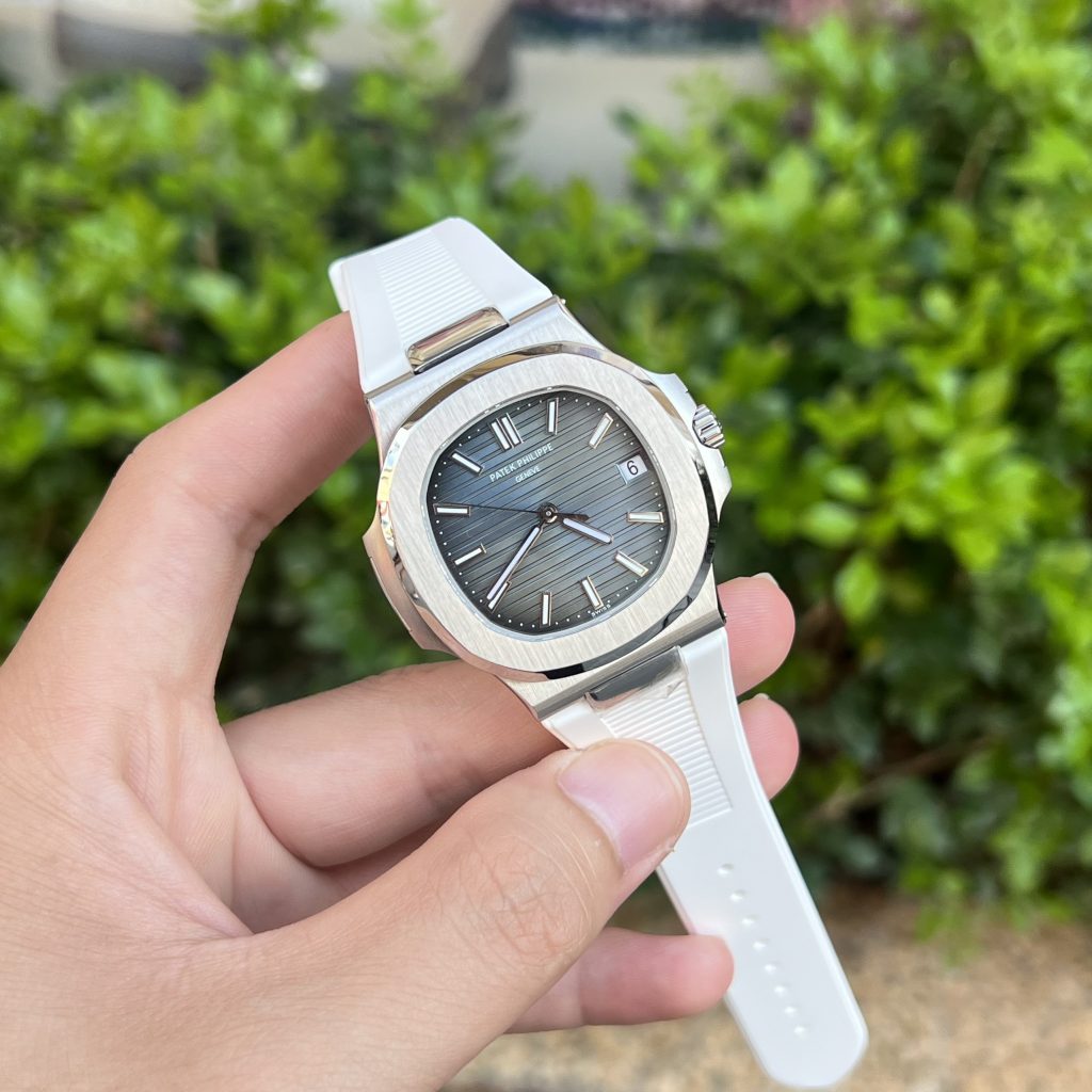 Patek Philippe Nautilus 5711 Blue Replica Watches White Rubber Strap 40mm (1)