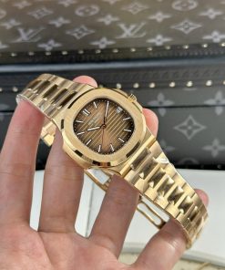 Patek Philippe Nautilus 5711 Chocolate Dial Best Replica 3K Factory 40mm (4)