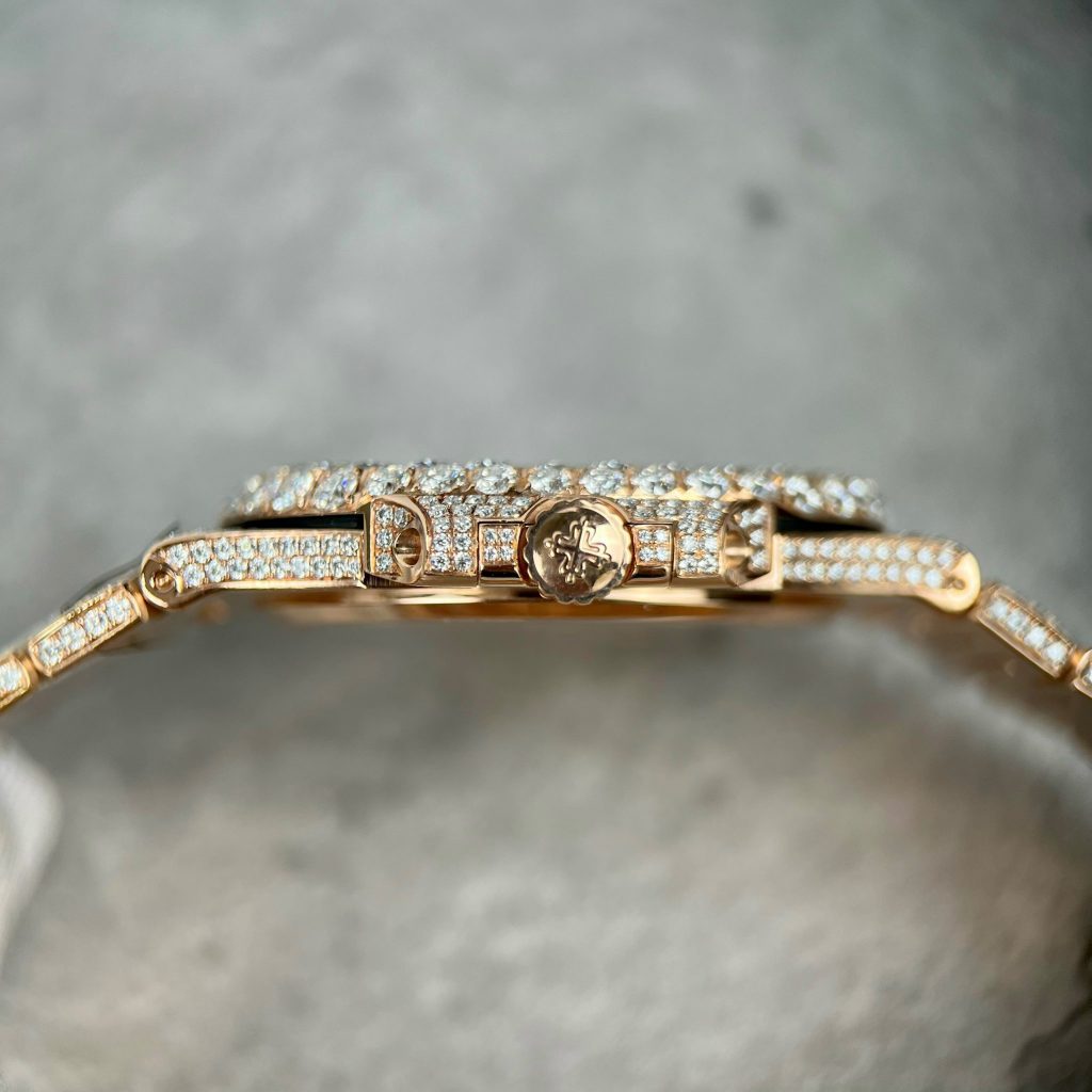 Patek Philippe Nautilus 5711 Custom Diamonds Moissanite 3K Factory 40mm (4)