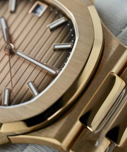 Patek Philippe Nautilus 5711 Gold Wrapped Best Replica 3K Factory 40mm (12)