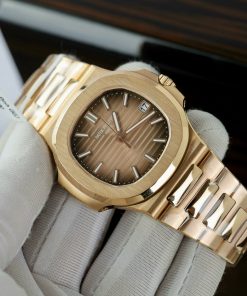 Patek Philippe Nautilus 5711 Gold Wrapped Best Replica 3K Factory 40mm (12)
