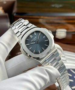 Patek Philippe Nautilus 5711 Refined Version Best Replica Watch Blue Dial (7)