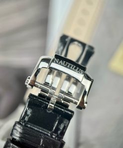 Patek Philippe Nautilus 5711 Replica Watches 3K Factory Green Dial 40mm (2)