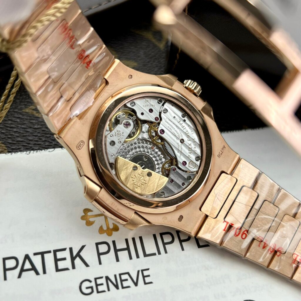 Patek Philippe Nautilus 5712 18K Gold Wrapped PPF Factory Replica Watches 40mm (11)