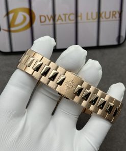 Patek Philippe Nautilus 5712-1R-001 Solid Gold Watch Like Auth 99% (1)