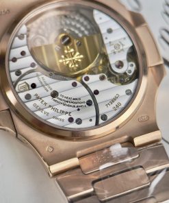Patek Philippe Nautilus 5712 Chocolate Dial Replica Watches GR Factory 40mm (7)