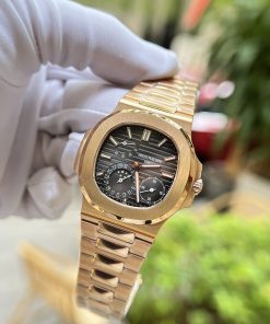 Patek Philippe Nautilus 5712 Replica Watches Best Quality PPF Factory 40mm (1)