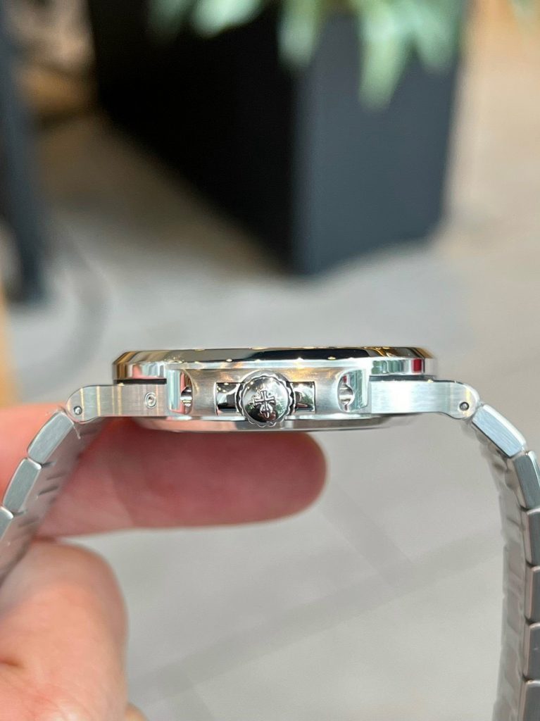 Patek Philippe Nautilus 5712 Replica Watches Best Quality PPF V2 40mm (1)