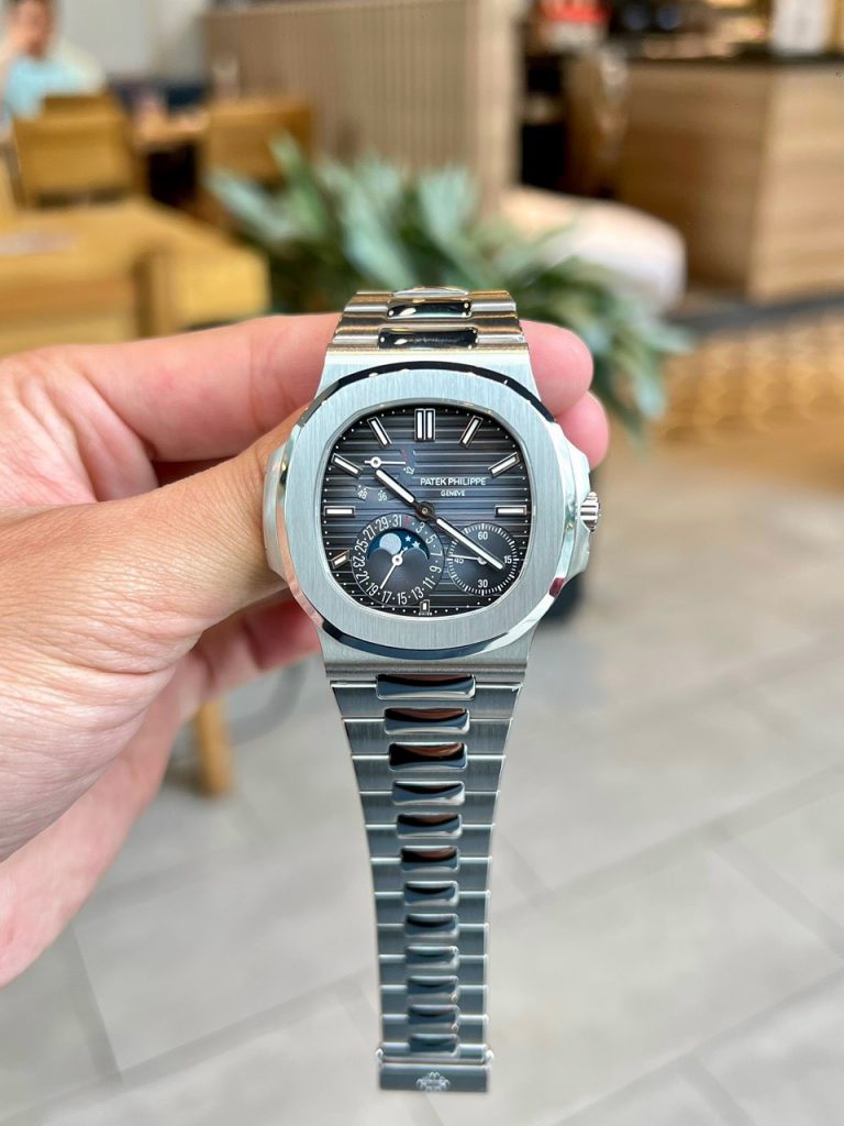 Patek Philippe Nautilus 5712 Replica Watches Best Quality PPF V2 40mm (1)
