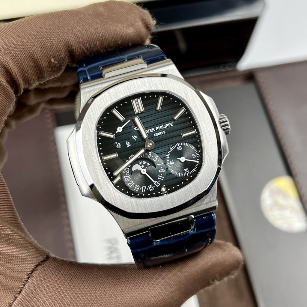 Patek Philippe Nautilus 5712 Replica Watches Blue Leather GR Factory 40mm (3)