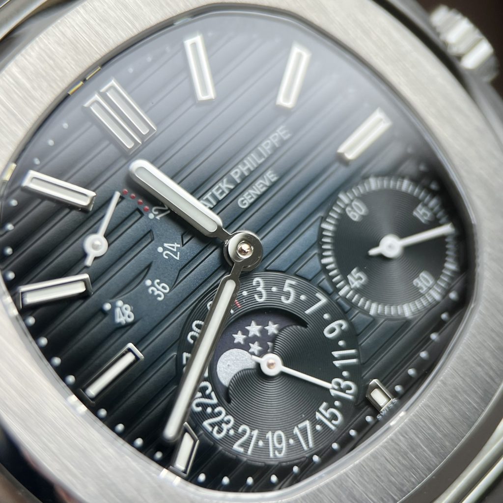 Patek Philippe Nautilus 5712 Replica Watches Blue Leather GR Factory 40mm (3)