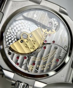 Patek Philippe Nautilus 5712 Replica Watches Blue Leather GR Factory 40mm (3)