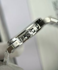 Patek Philippe Nautilus 5712 Replica Watches Stainless Steel GR Factory 40mm (1)