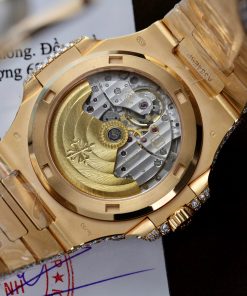 Patek Philippe Nautilus 5719 18K Gold Wrapped Customs Full Moissanite Diamonds 40mm (13)