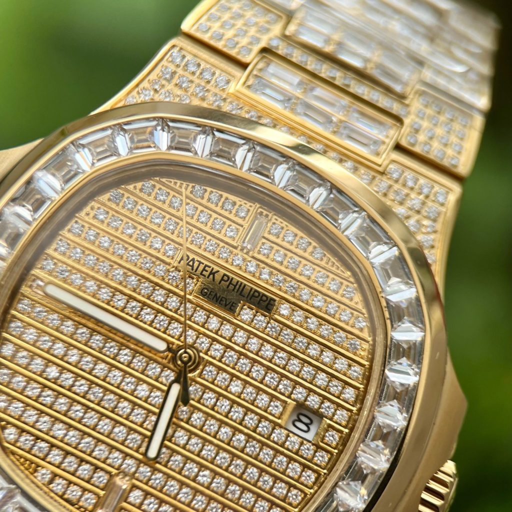 Patek Philippe Nautilus 5719 Full Diamonds Best Replica Watches 40mm (4)