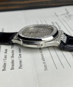 Patek Philippe Nautilus 5719 Full Diamonds Replica Watches Leather Men's 40mm (1)