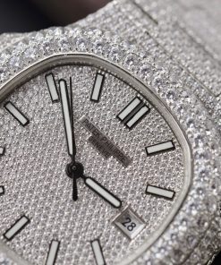 Patek Philippe Nautilus 5719 Full Diamonds Swarovski Best Replica 40mm (8)