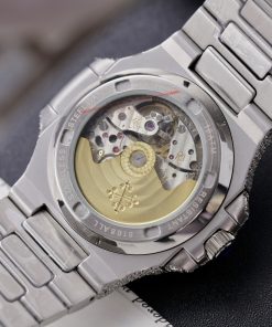 Patek Philippe Nautilus 5719 Full Diamonds Swarovski Best Replica 40mm (8)