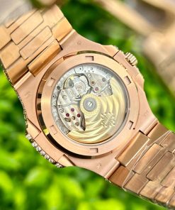 Patek Philippe Nautilus 5719 Replica Watches Full Diamonds Rose 40mm (10)