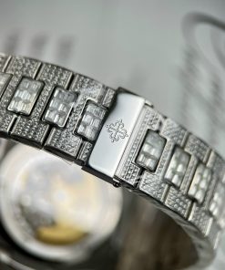 Patek Philippe Nautilus 5719G Full Diamonds Swarovski Replica 1:1 40mm