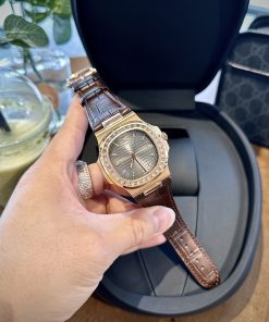 Patek Philippe Nautilus 5723 Replica Watches Brown Leather Stap PPF Factory 40mm (1)