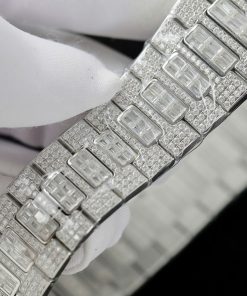 Patek Philippe Nautilus 5724 Replica Watch Custom Moissanite Diamonds Baguette PPF 40mm (2)