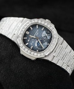 Patek Philippe Nautilus 5724 Replica Watch Custom Moissanite Diamonds Baguette PPF 40mm (2)