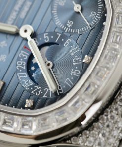 Patek Philippe Nautilus 5724 Replica Watch Custom Moissanite Diamonds Baguette PPF 40mm (2)