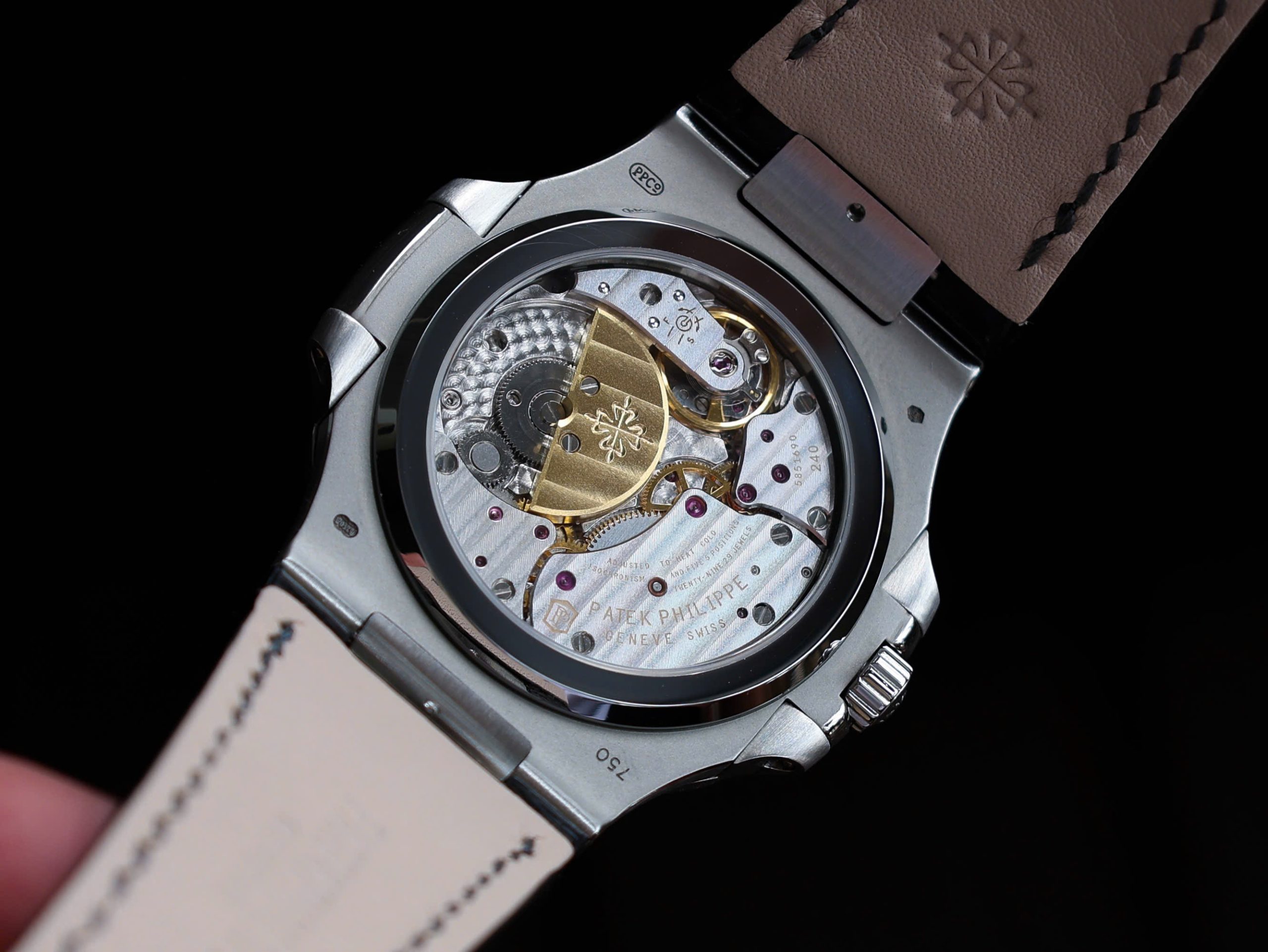 Patek Philippe Nautilus 5724G Replica 11 Watch Dial Blue PPF Factory 40mm (10) Patek Philippe Nautilus 5724G Replica 11 Watch Dial Blue PPF Factory 40mm (2)