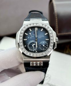 Patek Philippe Nautilus 5724G Replica Watches Blue Dial GR Factory