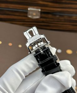 Patek Philippe Nautilus 5724G Watch Custom Moissnite Diamonds Remake Like Original 40mm (2)